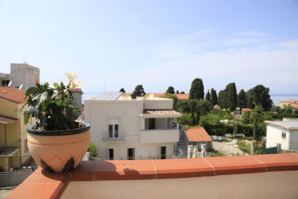 Due Minuti Dal Mare Con Balcone Vista Mare Διαμέρισμα Tropea Εξωτερικό φωτογραφία