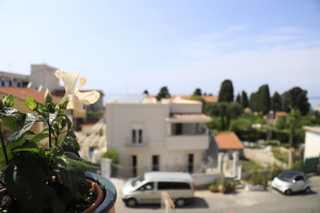 Due Minuti Dal Mare Con Balcone Vista Mare Διαμέρισμα Tropea Εξωτερικό φωτογραφία